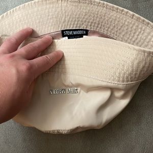 Steve Madden Bucket Hat